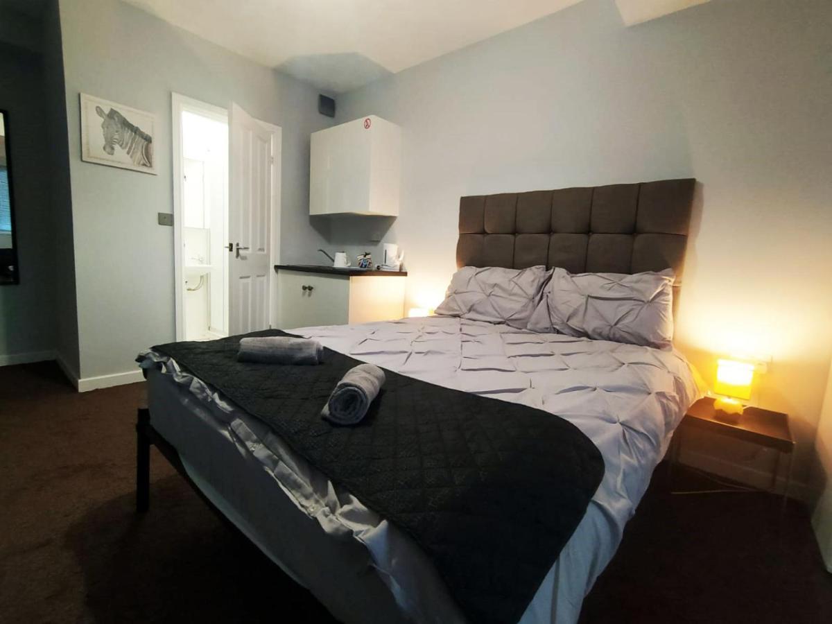 Bankwell Guest House แมนเชสเตอร์ ภายนอก รูปภาพ